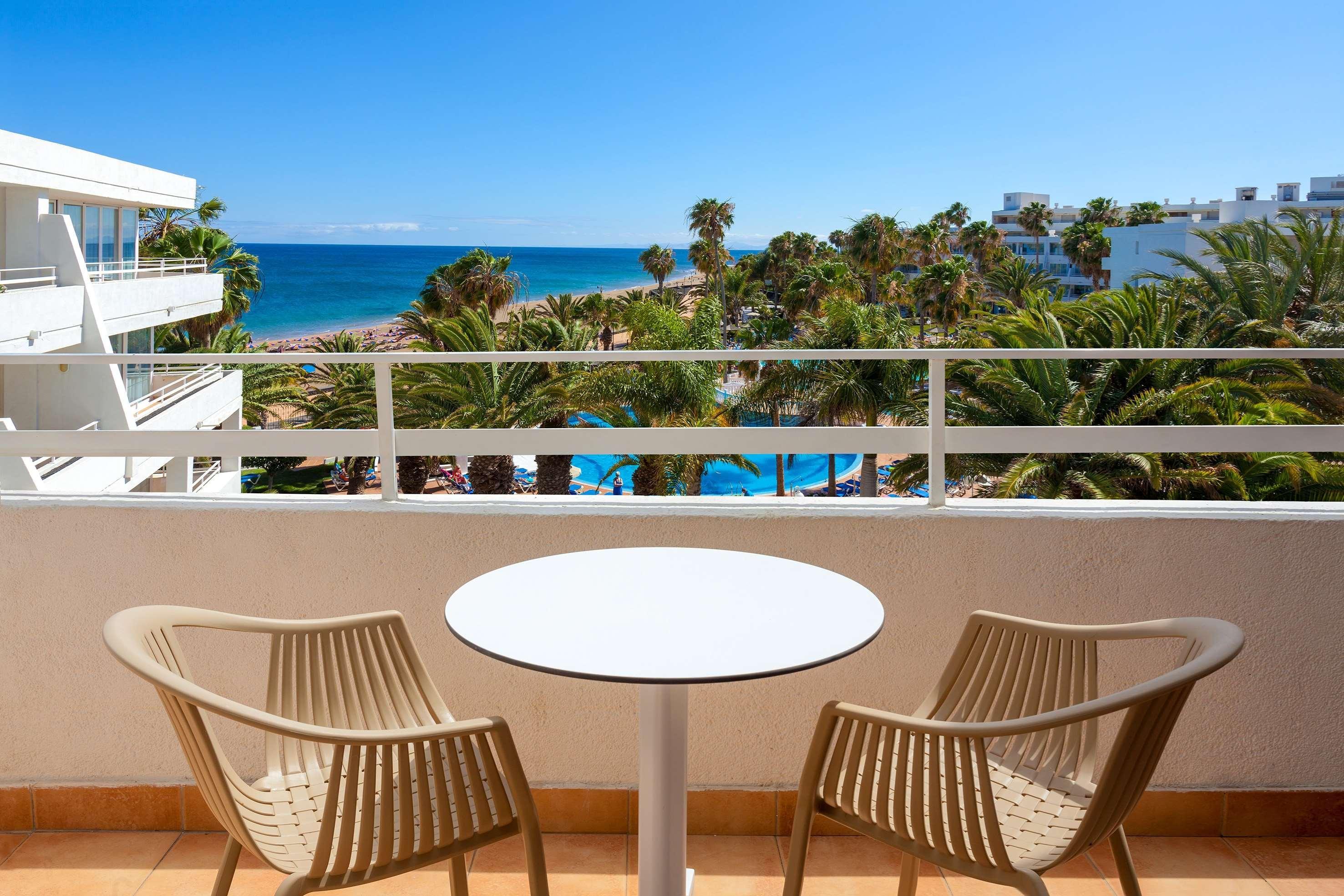 Sol Lanzarote Hotel Пуерто дел Кармен Екстериор снимка
