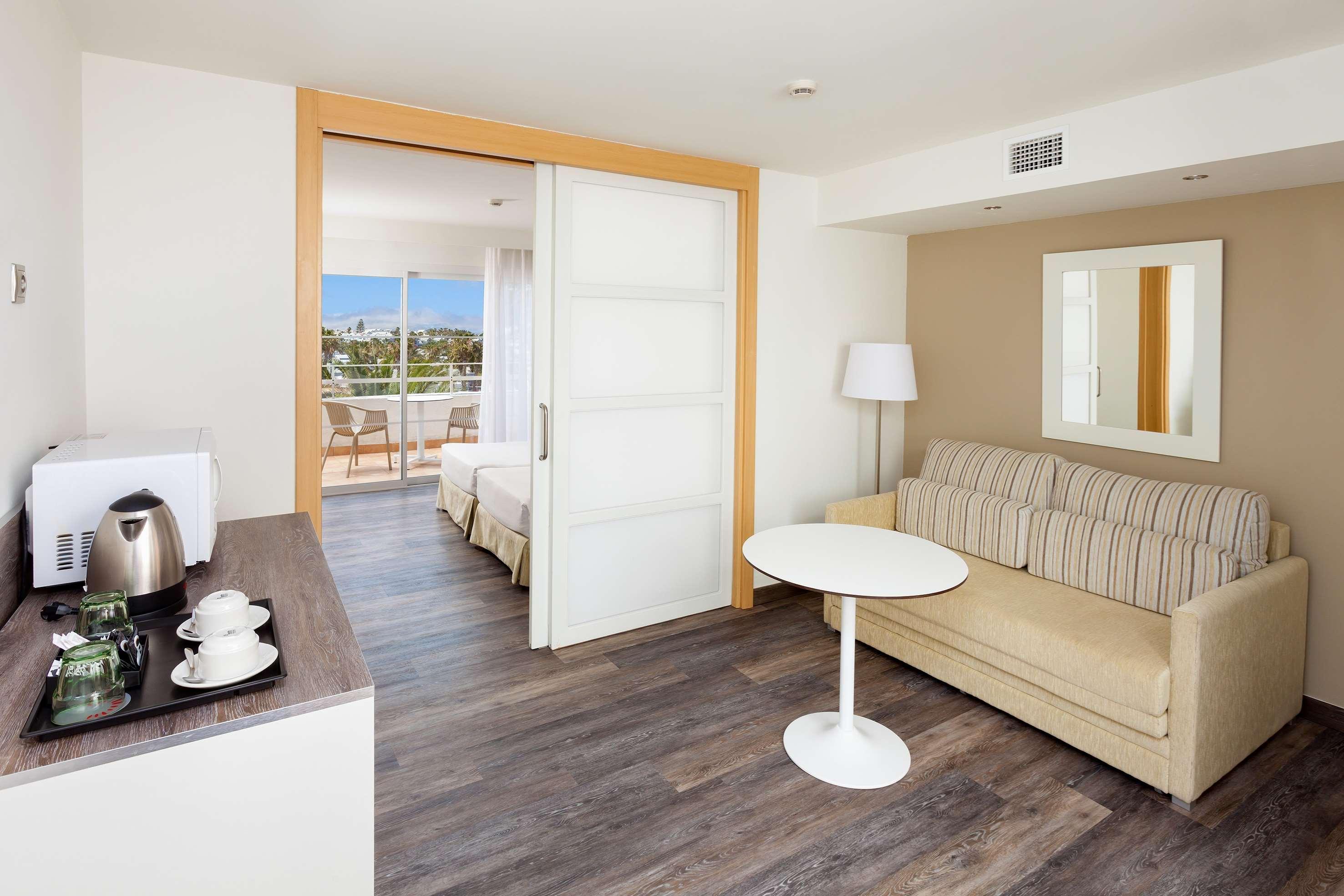 Sol Lanzarote Hotel Пуерто дел Кармен Стая снимка