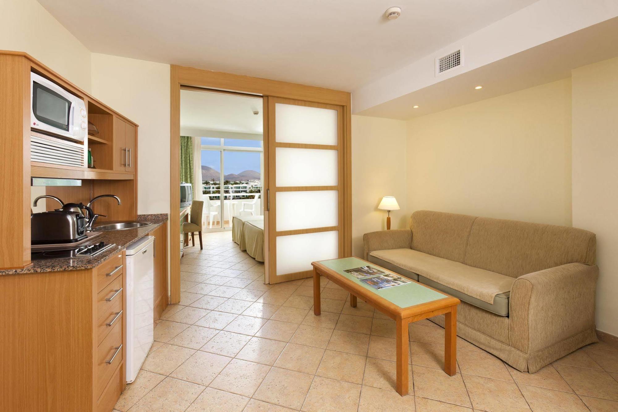 Sol Lanzarote Hotel Пуерто дел Кармен Стая снимка